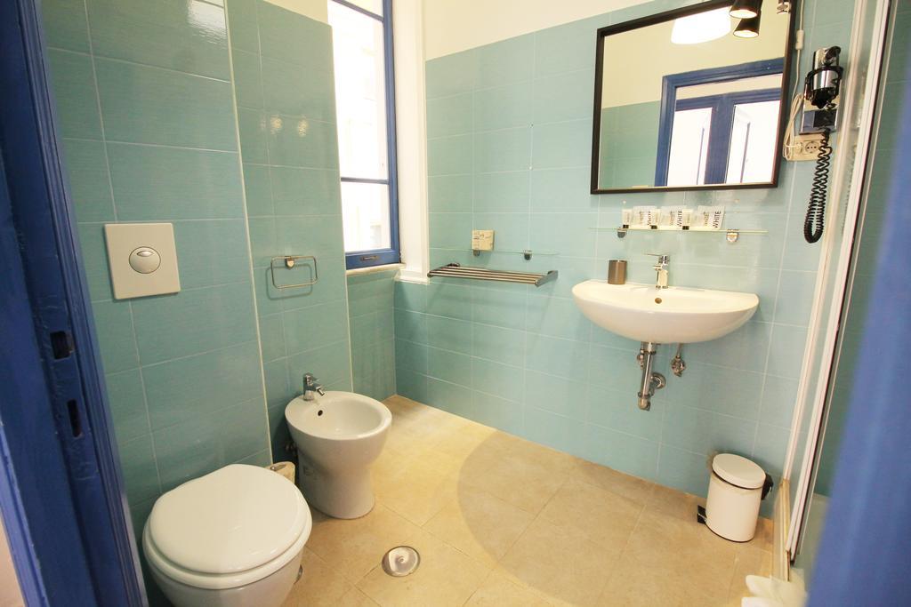 Colosseum Super Family Apartment ローマ エクステリア 写真